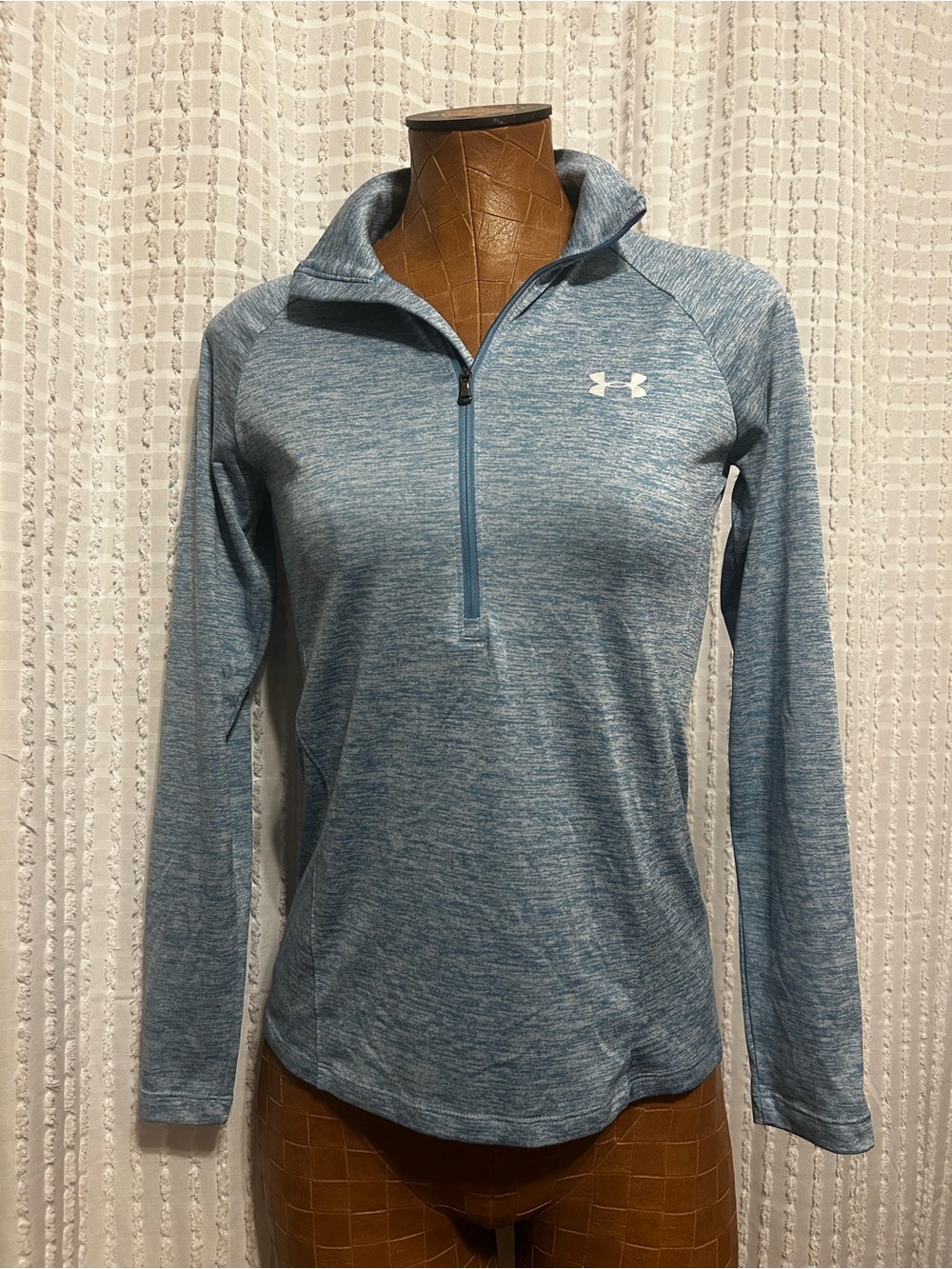 Under‎ Armour HeatGear Blue Heather Quarter Zip Pullover Womens XS Loose Fit